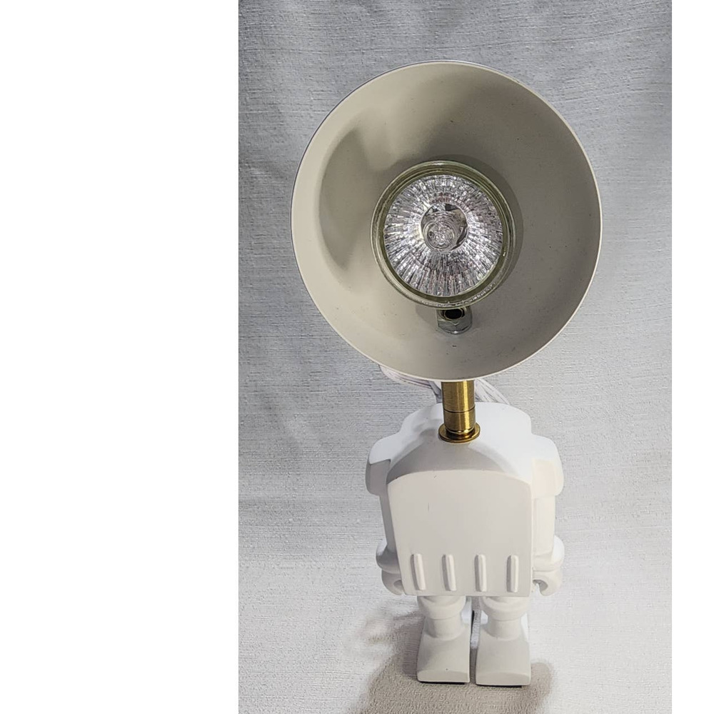 candle warmer table lamp robot shape